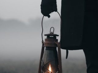 Nikodemus: Datang dengan Gelap, Pulang dengan Terang