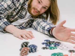 Pesan dari Gehazi: Ketamakan Menghancurkan Pelayanan